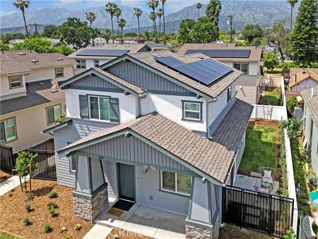 615 E Walnut Avenue, Monrovia CA: https://media.crmls.org/medias/a8bb1d22-51a1-464a-8bed-1ce1d35d4ea8.jpg