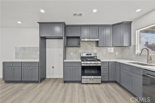 Detail Gallery Image 22 of 35 For 9641 Comanche, Chatsworth,  CA 91311 - 3 Beds | 2 Baths