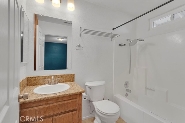 Detail Gallery Image 24 of 38 For 7859 Victor Ave, Hesperia,  CA 92345 - 3 Beds | 2 Baths