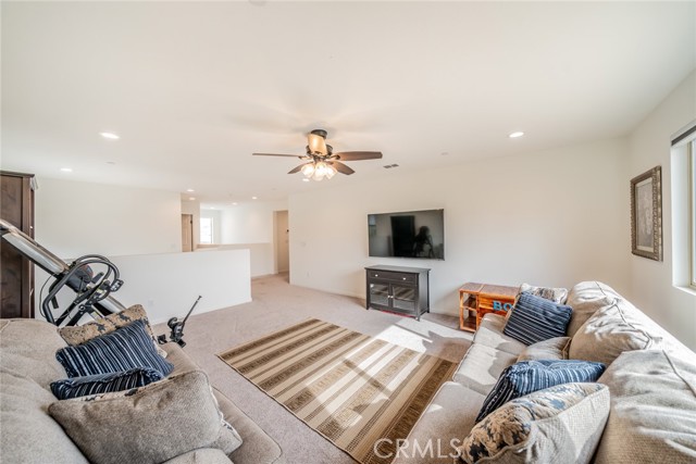 Detail Gallery Image 22 of 53 For 32813 Oakland, Winchester,  CA 92596 - 5 Beds | 4 Baths