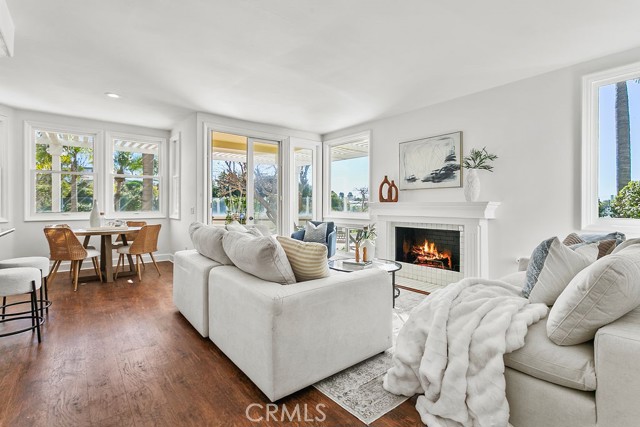 Detail Gallery Image 11 of 56 For 19 Harbor Pointe, Corona Del Mar,  CA 92625 - 4 Beds | 4/1 Baths