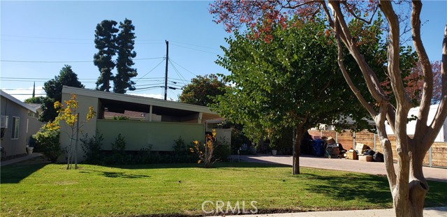Detail Gallery Image 1 of 1 For 8159 Tunney Ave, Reseda,  CA 91335 - 4 Beds | 2 Baths
