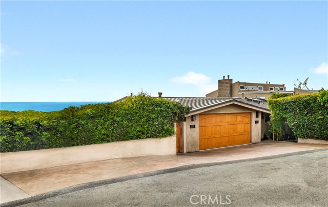 Detail Gallery Image 42 of 42 For 206 Grandview St, Laguna Beach,  CA 92651 - 3 Beds | 3 Baths