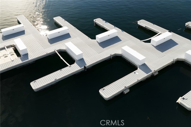 Detail Gallery Image 3 of 37 For 28537 North Shore, Lake Arrowhead,  CA 92352 - 4 Beds | 4/1 Baths