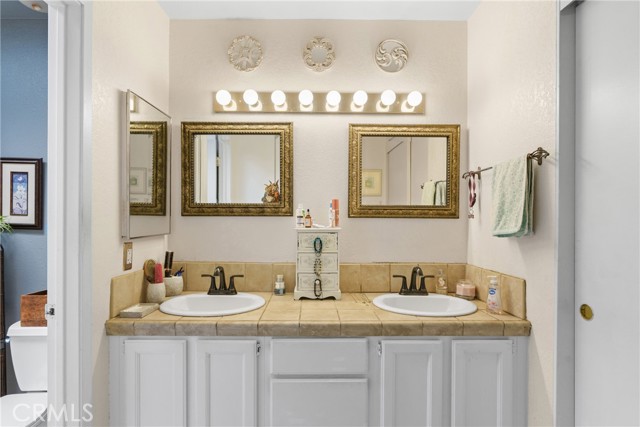 4319 Valley Drive, Santa Maria CA: https://media.crmls.org/medias/a8c268e8-feeb-45c5-82fe-56db31087976.jpg