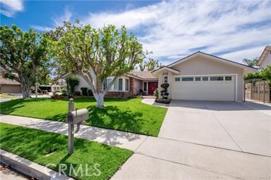 701 Hollyhock Ln, Placentia, CA 92870