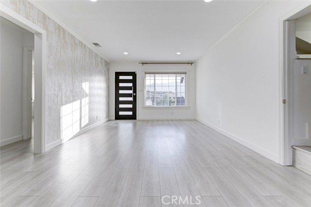 Detail Gallery Image 7 of 44 For 3041 Alabama, La Crescenta,  CA 91214 - 3 Beds | 2 Baths