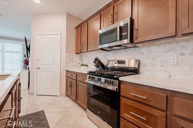 Detail Gallery Image 28 of 66 For 15219 Laguna Ave, Lake Elsinore,  CA 92530 - 4 Beds | 3 Baths