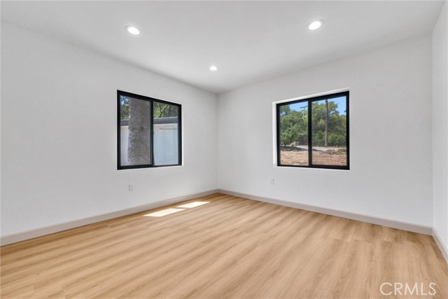 Detail Gallery Image 19 of 39 For 5090 Rockledge, Riverside,  CA 92506 - 5 Beds | 4 Baths