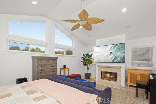 Detail Gallery Image 34 of 45 For 222 Costa Mesa St, Costa Mesa,  CA 92627 - 5 Beds | 5 Baths