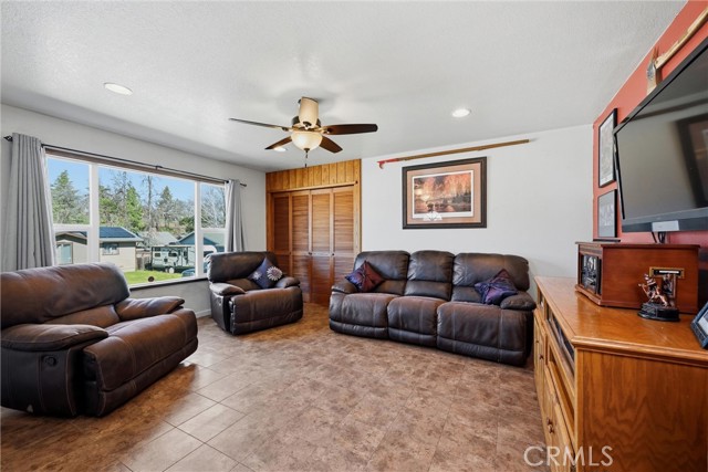 Detail Gallery Image 19 of 42 For 799 19th, Lakeport,  CA 95453 - 3 Beds | 2 Baths