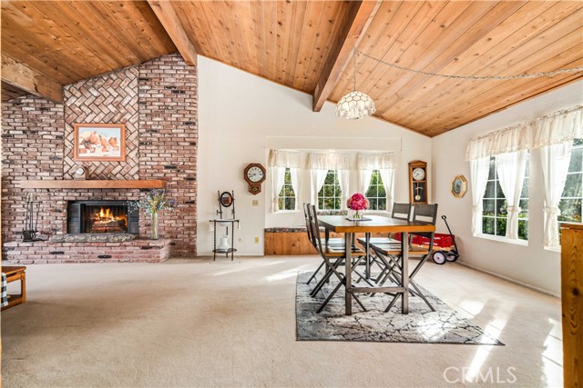 28132 Oak Spring Canyon, Canyon Country CA: https://media.crmls.org/medias/a8c6922f-21cf-4160-b57a-f58bdf9f13b8.jpg