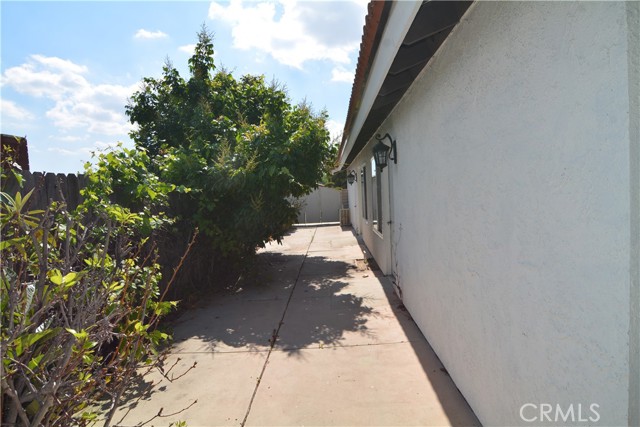 Detail Gallery Image 6 of 6 For 340 Calle Caballeros, Walnut,  CA 91789 - 3 Beds | 2 Baths