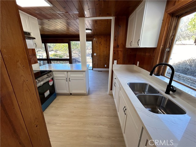 Detail Gallery Image 5 of 30 For 31083 Bear Paw Way, Coarsegold,  CA 93614 - 4 Beds | 2 Baths