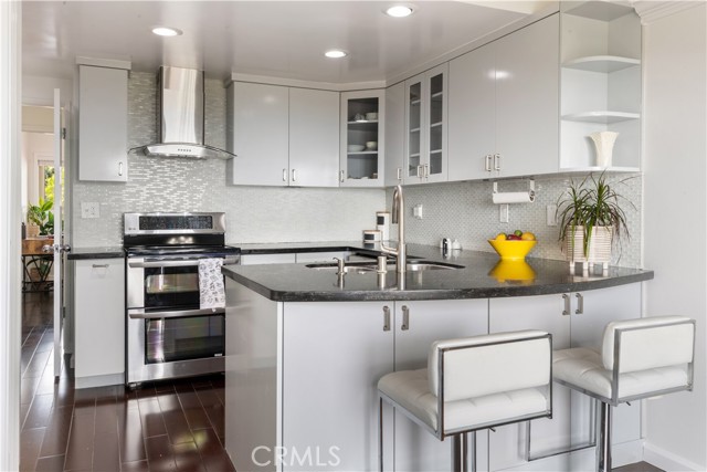 59 Sycamore Lane, Rolling Hills Estates, California 90274, 3 Bedrooms Bedrooms, ,2 BathroomsBathrooms,Residential,Sold,Sycamore,PV23082998