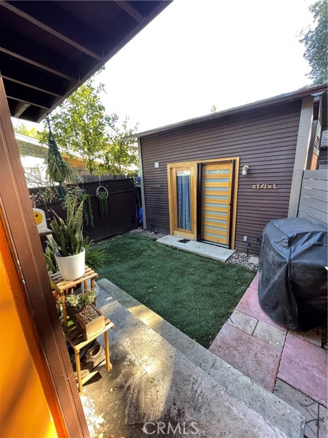 Detail Gallery Image 23 of 75 For 1860 N Summit Ave, Pasadena,  CA 91103 - – Beds | – Baths