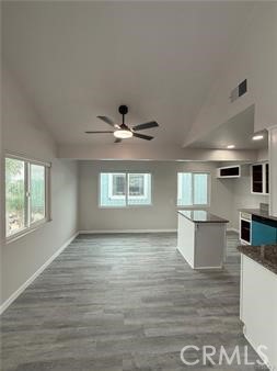 Detail Gallery Image 13 of 27 For 34051 Silver Lantern St, Dana Point,  CA 92629 - 5 Beds | 4 Baths