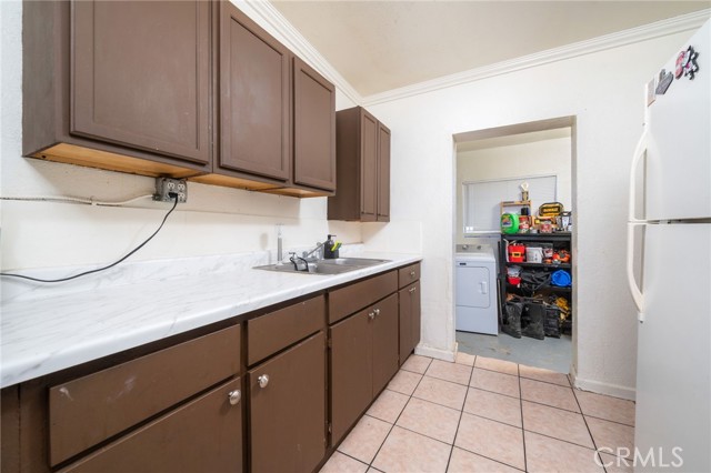 Detail Gallery Image 8 of 66 For 11986 White Ave, Adelanto,  CA 92301 - 4 Beds | 3 Baths