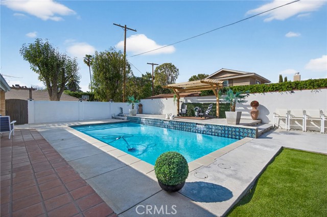 Detail Gallery Image 15 of 19 For 18221 Kinzie St, Northridge,  CA 91325 - 0 Beds | 1 Baths