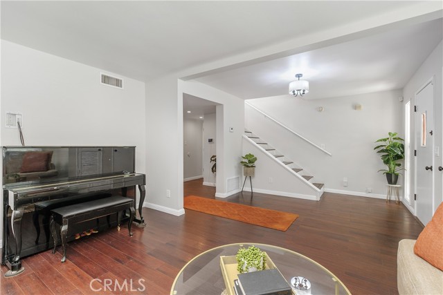 3563 N G Street, San Bernardino CA: https://media.crmls.org/medias/a8ca40e0-51df-4c14-a17b-596ed14bbda8.jpg