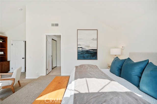 6 Village Circle, Manhattan Beach, California 90266, 4 Bedrooms Bedrooms, ,2 BathroomsBathrooms,Residential,For Sale,Village,SB24195820