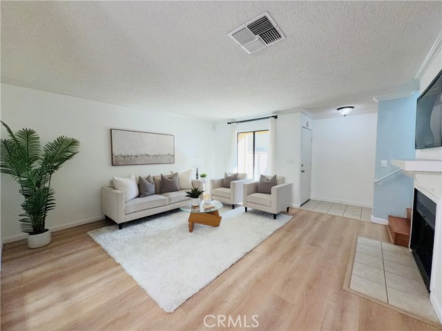 1044 Kent Drive, San Dimas CA: https://media.crmls.org/medias/a8cb4830-679f-4c49-85a7-b8377a5372bb.jpg