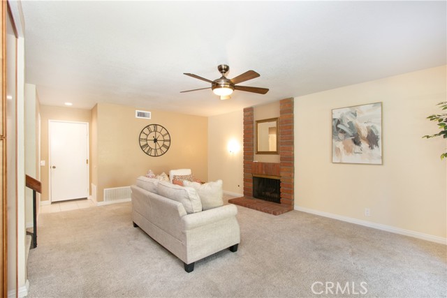Detail Gallery Image 16 of 52 For 921 Lytle St, Redlands,  CA 92374 - 4 Beds | 2/1 Baths