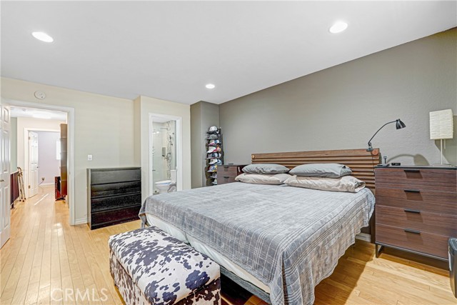 Detail Gallery Image 14 of 25 For 326 E Valencia #C,  Burbank,  CA 91502 - 2 Beds | 2/1 Baths