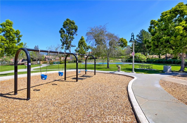 Detail Gallery Image 40 of 50 For 33 Montgomery, Mission Viejo,  CA 92692 - 4 Beds | 3 Baths