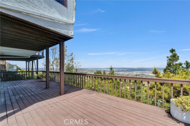 30062 Grandpoint Lane, Rancho Palos Verdes CA: https://media.crmls.org/medias/a8cc93c5-7ef0-4906-9018-ec546036da11.jpg