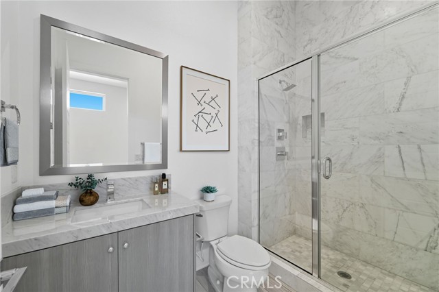 20508 W Shelley Lane, Porter Ranch CA: https://media.crmls.org/medias/a8cd2bcc-a417-4bba-9eaf-e8eca38f16a5.jpg