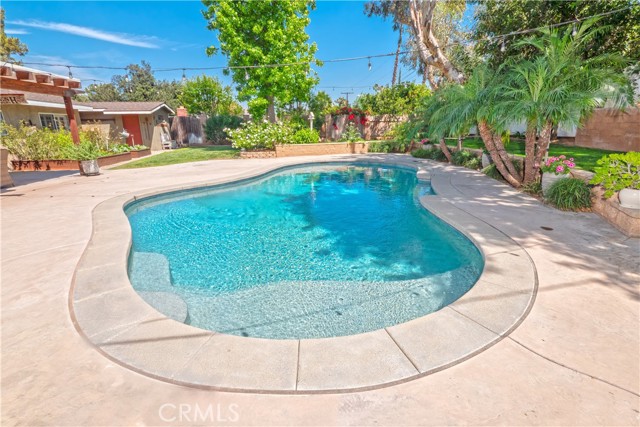 Image 53 of 75 For 2372 Shadow Hill Drive