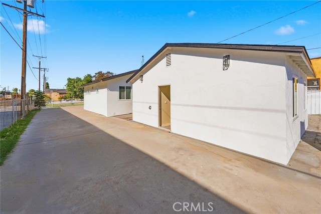 Detail Gallery Image 7 of 33 For 1118 E 77th, Los Angeles,  CA 90001 - 2 Beds | 1 Baths