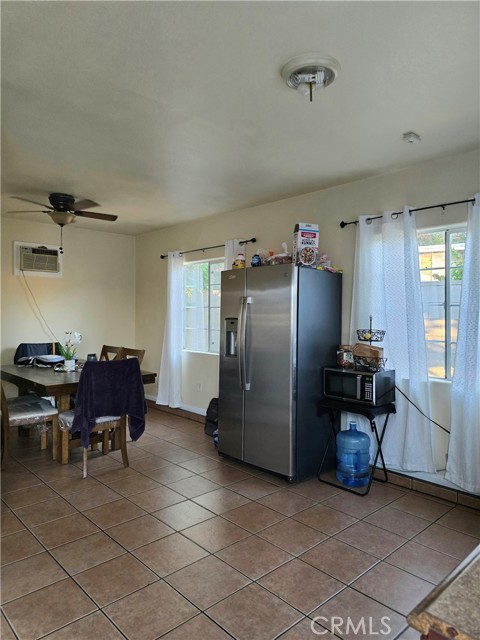 Detail Gallery Image 32 of 51 For 14023 Hubbard St, Sylmar,  CA 91342 - 7 Beds | 4 Baths