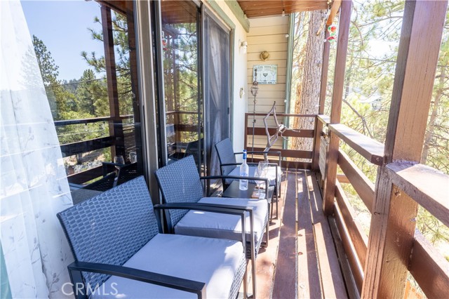 Detail Gallery Image 13 of 31 For 2476 Elko, Arrowbear,  CA 92382 - 3 Beds | 2/1 Baths