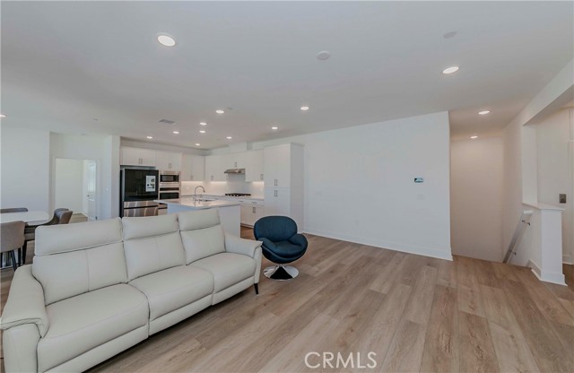 Detail Gallery Image 14 of 45 For 6007 Clementine Lane #21,  Cypress,  CA 90630 - 2 Beds | 2 Baths