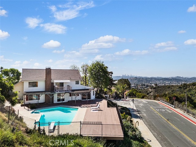 Detail Gallery Image 23 of 23 For 2015 Parcher Pl, Glendale,  CA 91206 - 5 Beds | 3 Baths