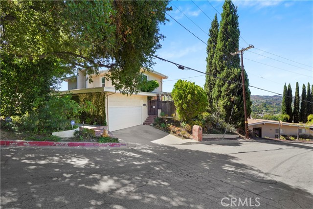 Detail Gallery Image 3 of 60 For 22628 Quinta Rd, Woodland Hills,  CA 91364 - 4 Beds | 2/1 Baths