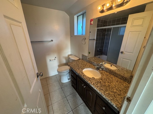 Detail Gallery Image 15 of 24 For 17627 Caprino Pl, Van Nuys,  CA 91406 - 3 Beds | 2 Baths