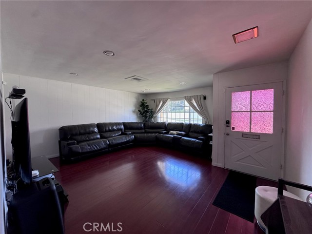 Detail Gallery Image 6 of 10 For 6656 Cleomoore, West Hills,  CA 91307 - 3 Beds | 2 Baths