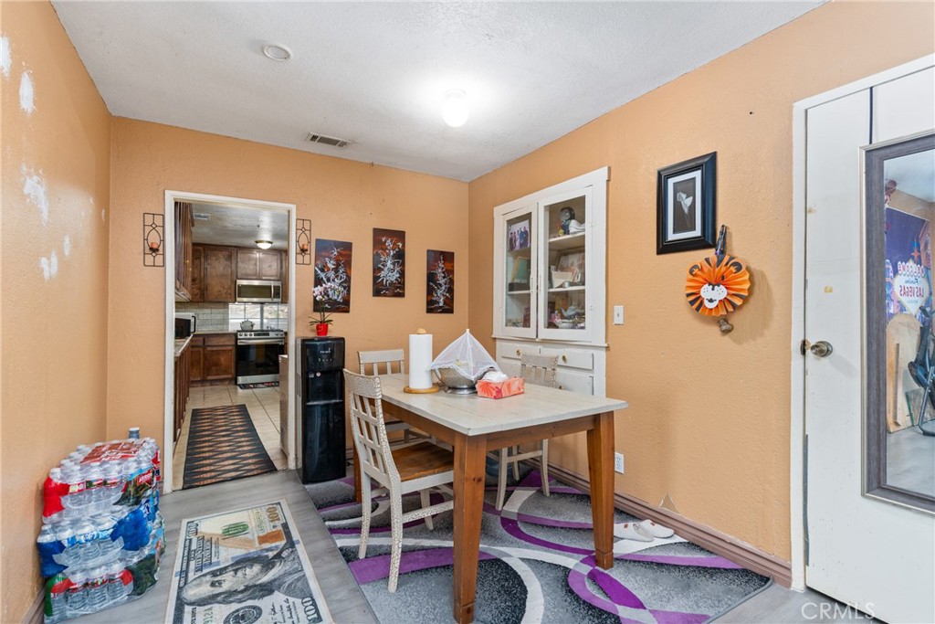 MLS #CV25214338 image #8