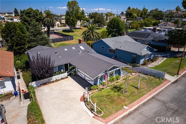 168 Vista Del Parque, Redondo Beach, California 90277, 6 Bedrooms Bedrooms, ,3 BathroomsBathrooms,Residential,Sold,Vista Del Parque,PV22188074