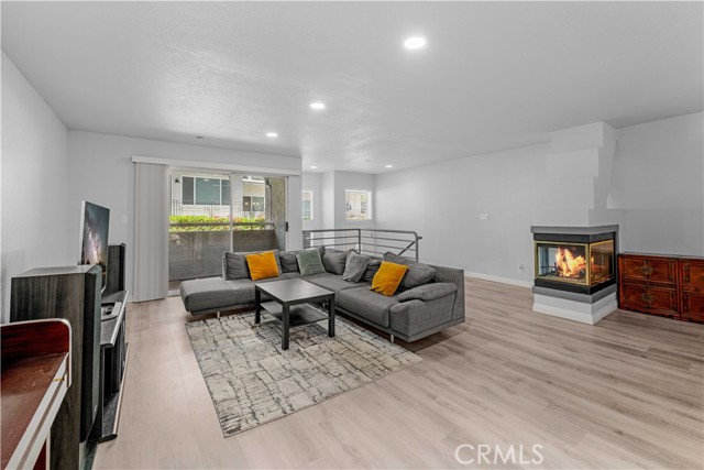Front Image Thumbnail for CRCV26104026