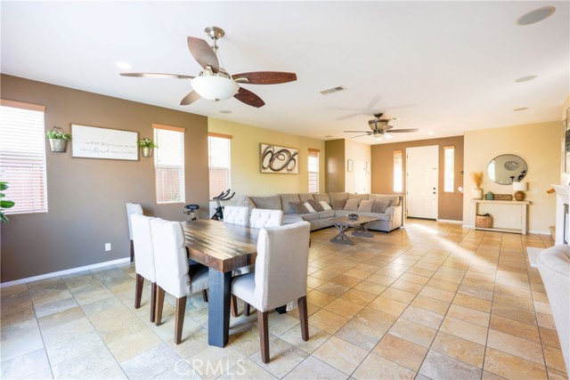 Detail Gallery Image 8 of 26 For 3577 Whieldon Dr, Perris,  CA 92571 - 4 Beds | 2/1 Baths