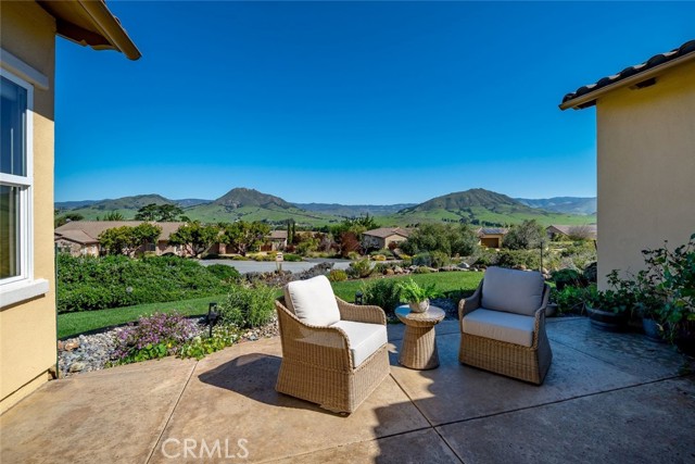 Detail Gallery Image 13 of 75 For 1675 Nasella Lane, San Luis Obispo,  CA 93405 - 4 Beds | 4/1 Baths