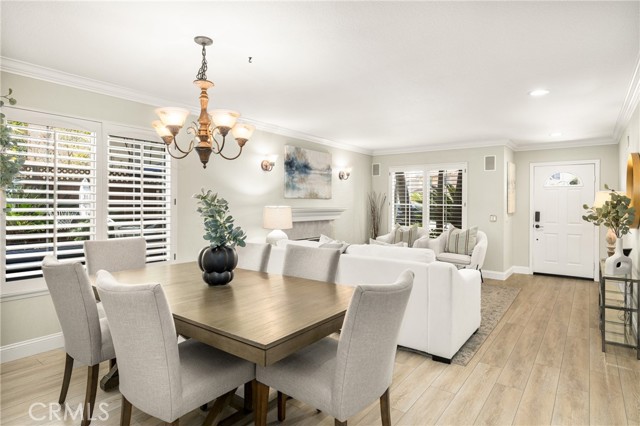Detail Gallery Image 9 of 53 For 62 Linhaven, Irvine,  CA 92602 - 4 Beds | 2/1 Baths