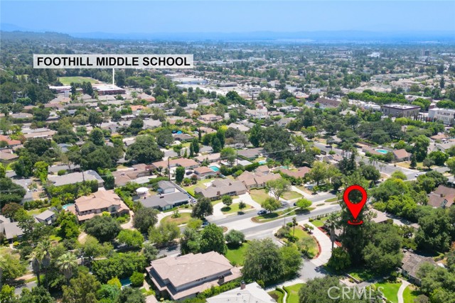6 Woodland Lane, Arcadia CA: https://media.crmls.org/medias/a8d6af35-164b-45ec-963e-a4dea2264443.jpg