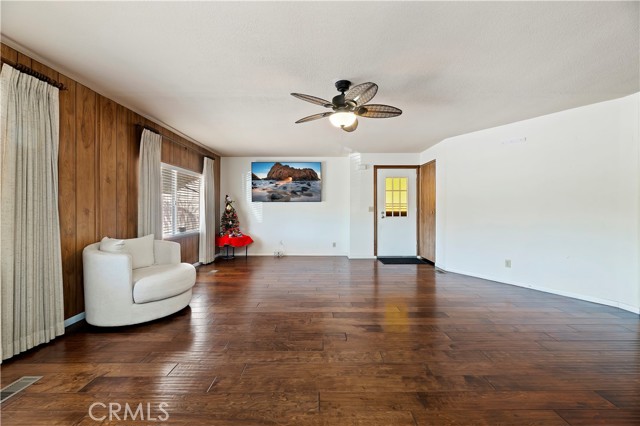 Detail Gallery Image 11 of 28 For 1104 Carrotwood Ct, Hemet,  CA 92545 - 2 Beds | 2 Baths
