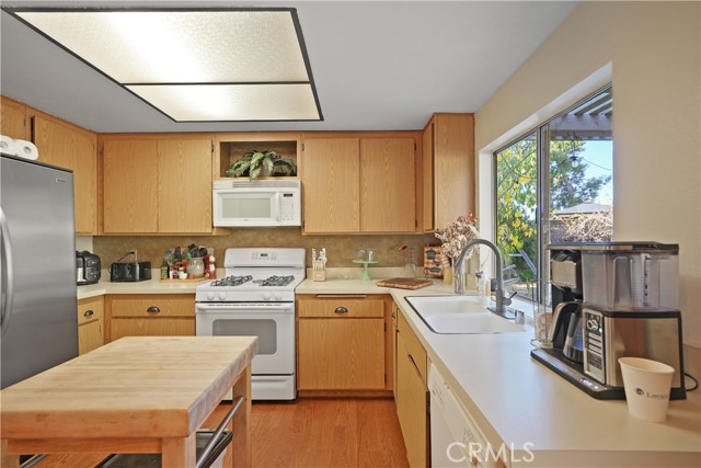 Detail Gallery Image 11 of 45 For 21931 Winding, Moreno Valley,  CA 92557 - 3 Beds | 2 Baths