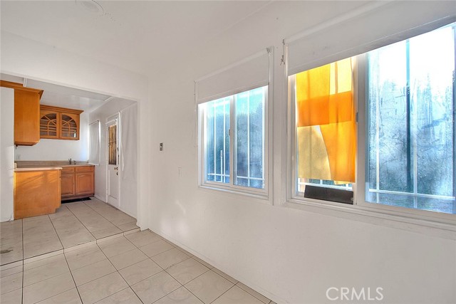 1516 121st Street, Los Angeles CA: https://media.crmls.org/medias/a8d8bcd4-03ea-4948-94e4-e7ceb4507718.jpg